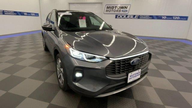 2025 Ford Escape - $27,993