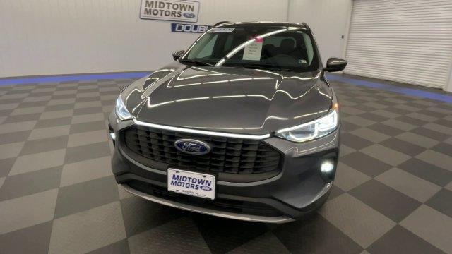 2025 Ford Escape - $27,993
