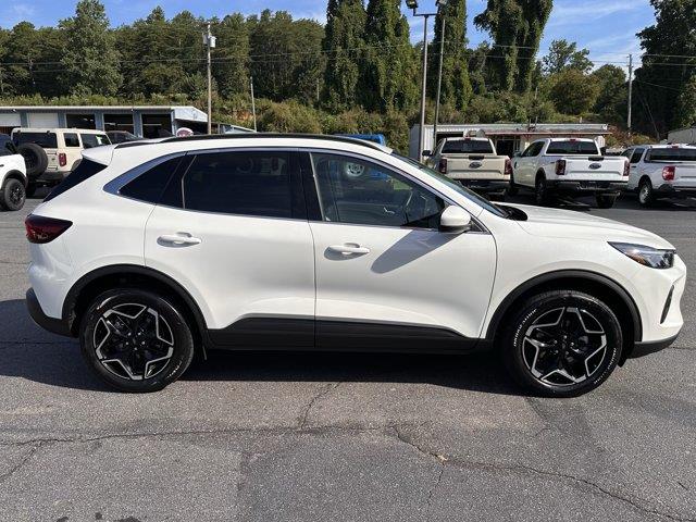 2026 Ford Escape - $35,835