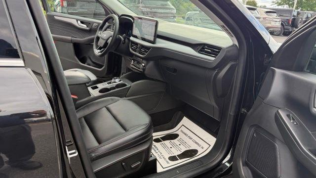 2023 Ford Escape - $23,995