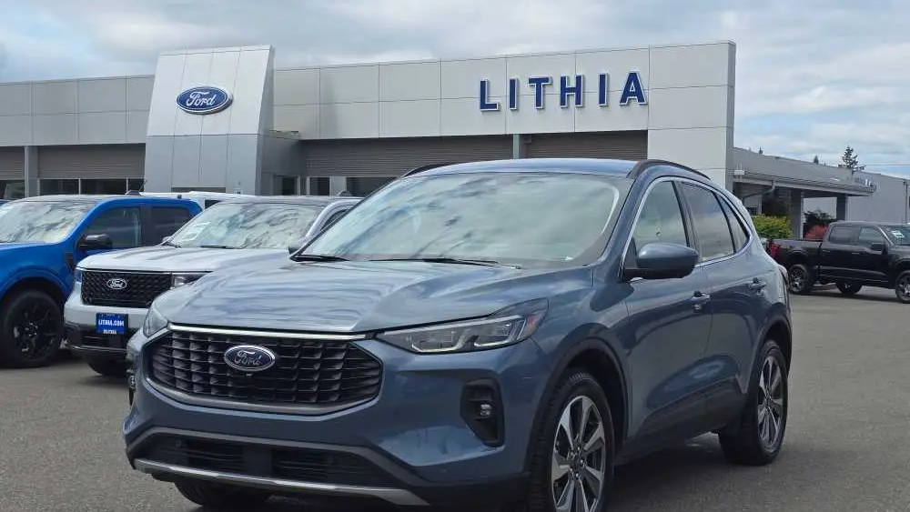 Preowned 2024 Ford Escape Platinum for Sale