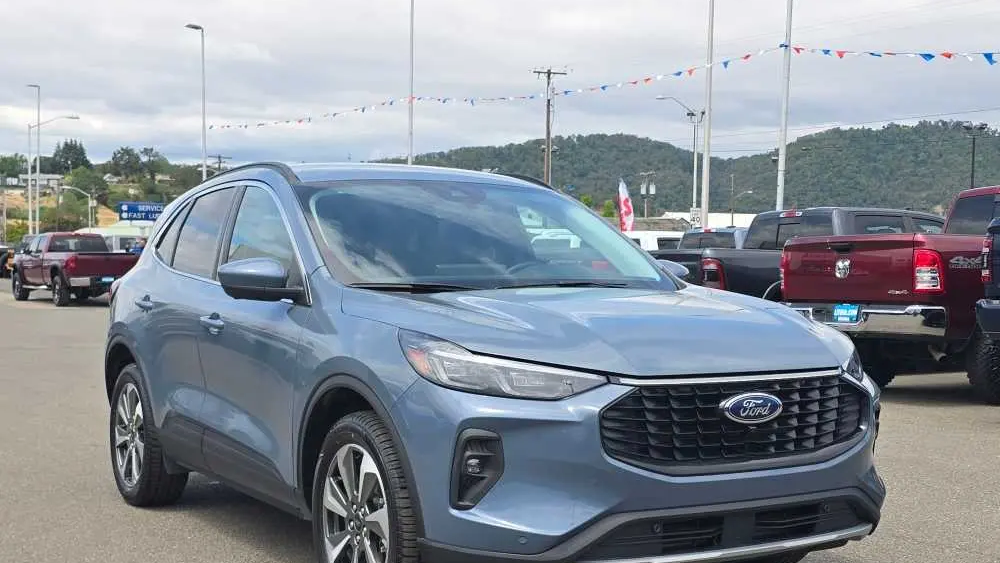 2024 Ford Escape Platinum