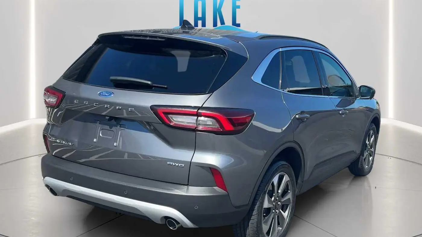 2024 Ford Escape Platinum