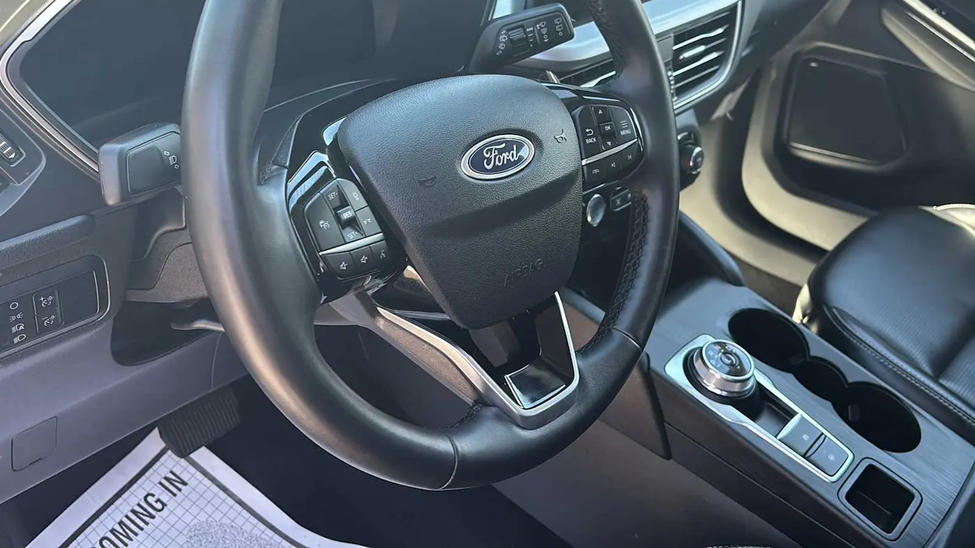 2024 Ford Escape Platinum