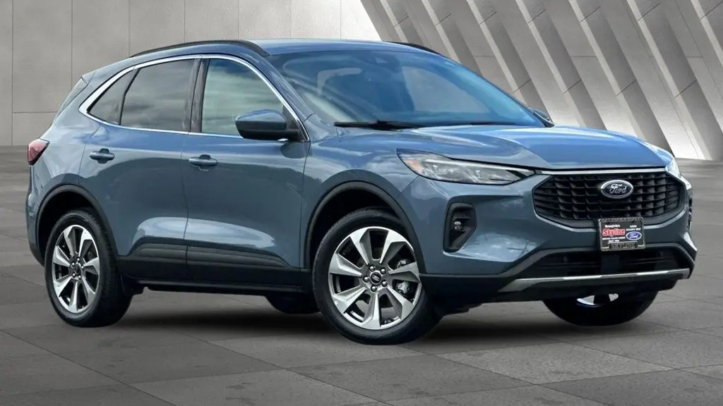 Preowned 2025 Ford Escape Platinum for Sale