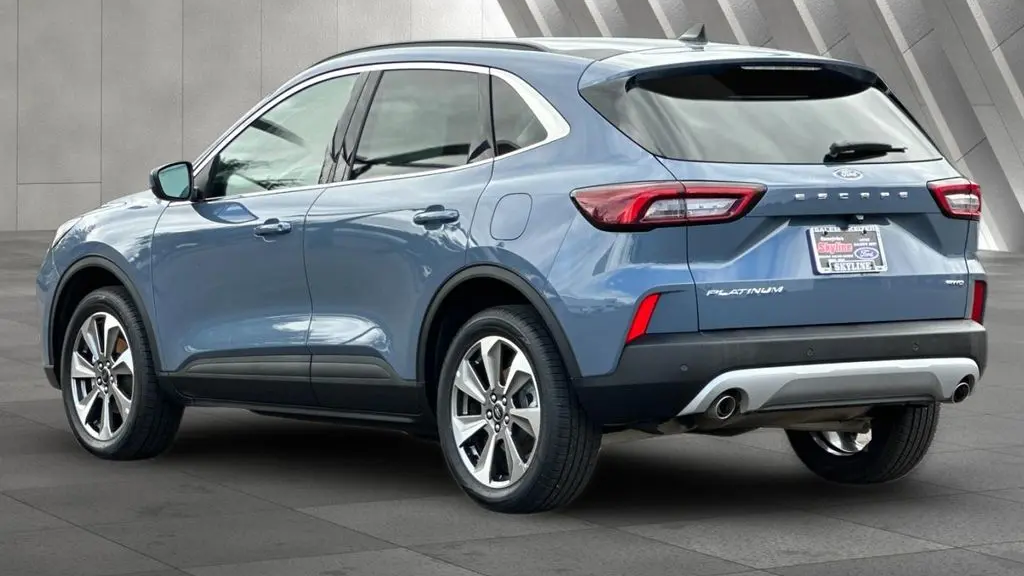 2025 Ford Escape Platinum