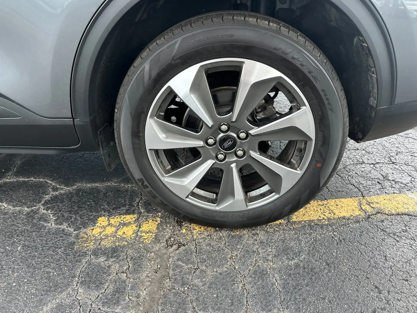 2025 Ford Escape - $26,990