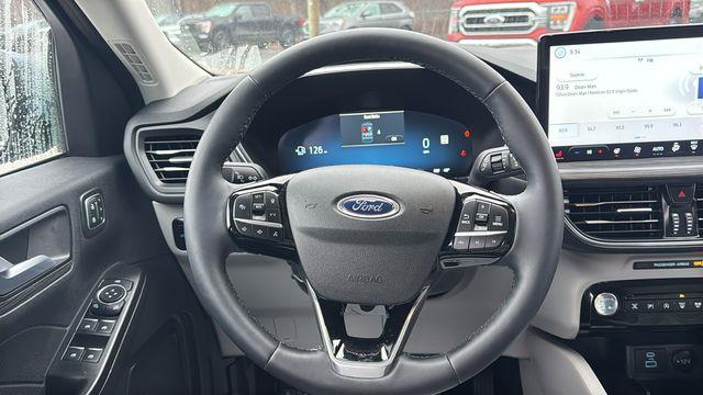 2023 Ford Escape Platinum