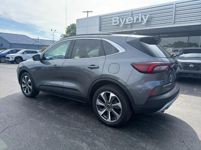 2023 Ford Escape - $24,750