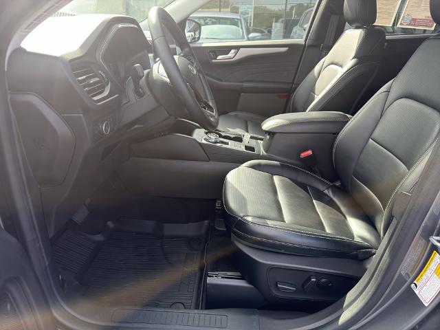 2023 Ford Escape - $24,750