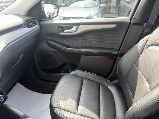 2023 Ford Escape - $24,750
