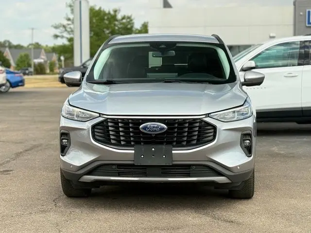 2024 Ford Escape - $23,500
