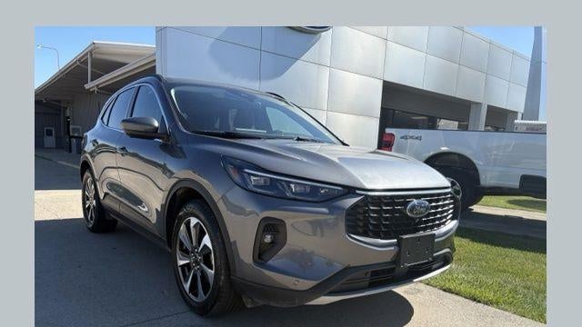 Preowned 2024 Ford Escape Platinum for Sale