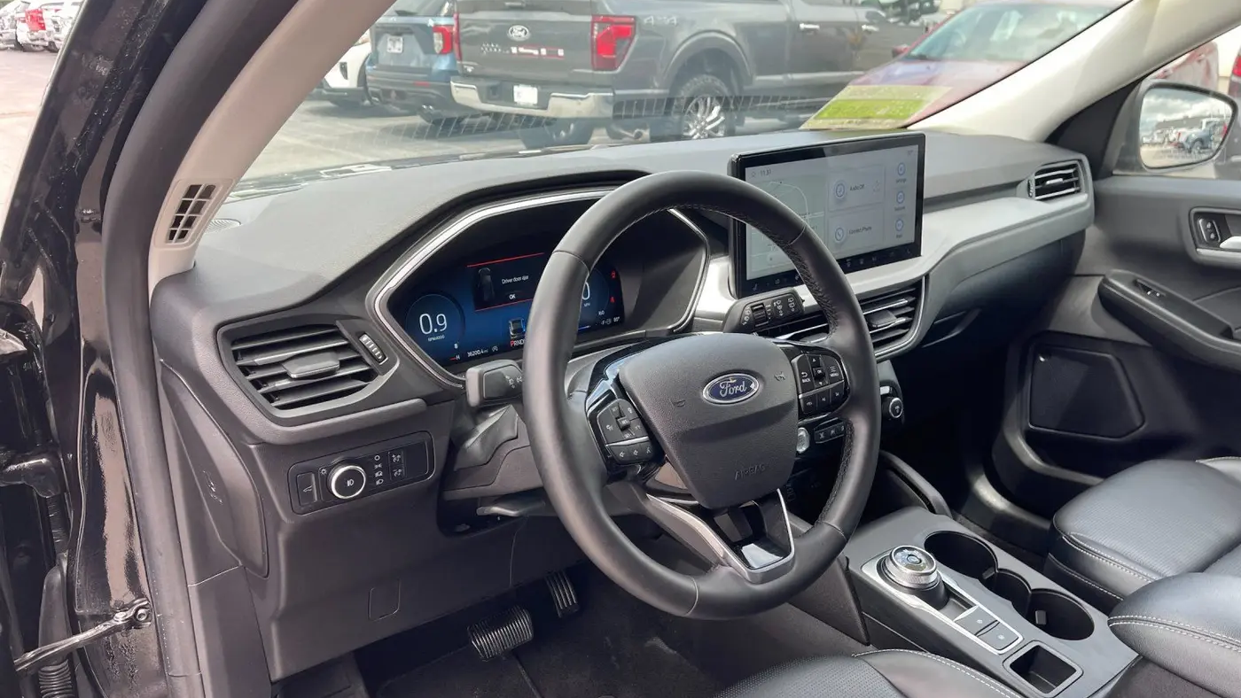 2024 Ford Escape Platinum