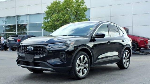 Preowned 2025 Ford Escape Platinum for Sale