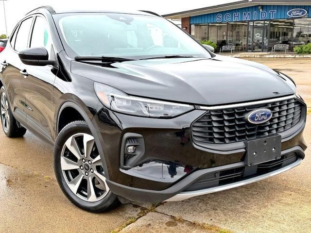 2025 Ford Escape - $29,365