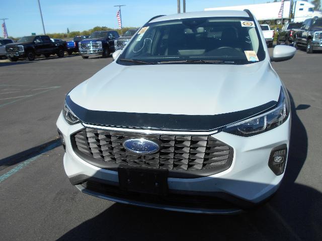 2025 Ford Escape Platinum — photo 1 of 2