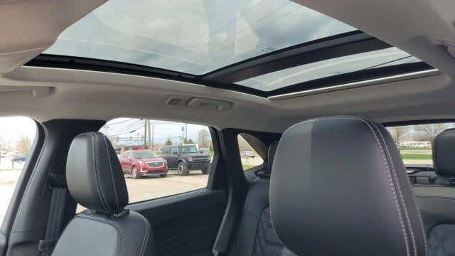 2023 Ford Escape Platinum