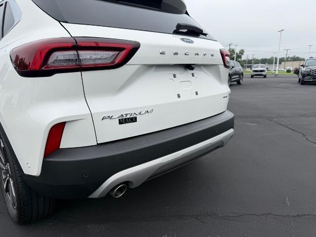 2023 Ford Escape - $27,500
