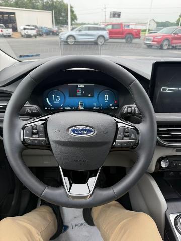 2023 Ford Escape - $27,500