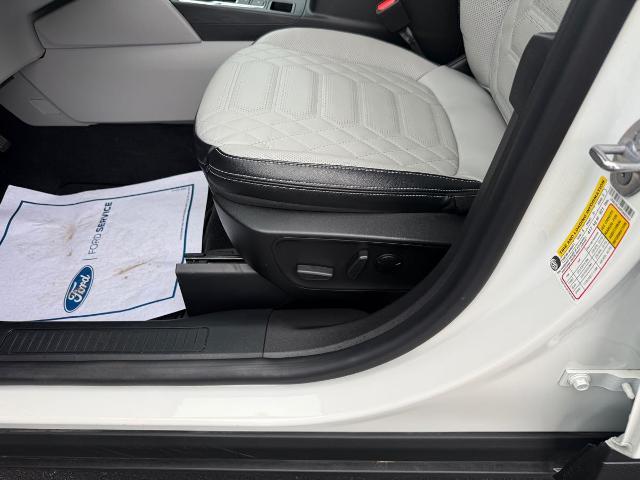 2023 Ford Escape - $27,500