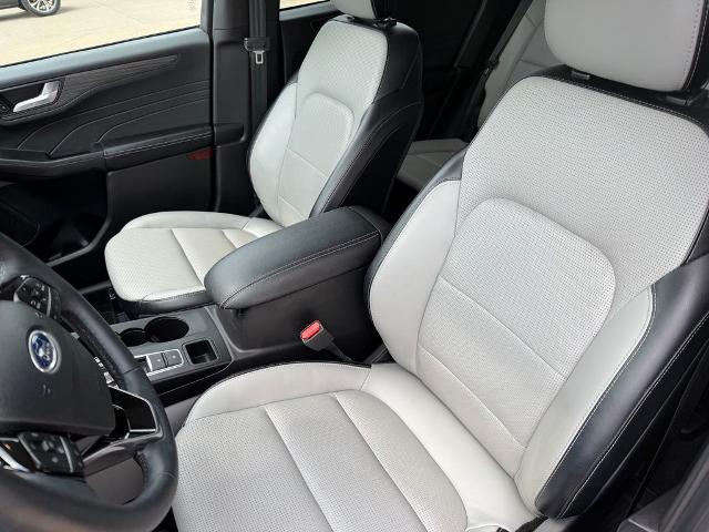 2023 Ford Escape - $26,967