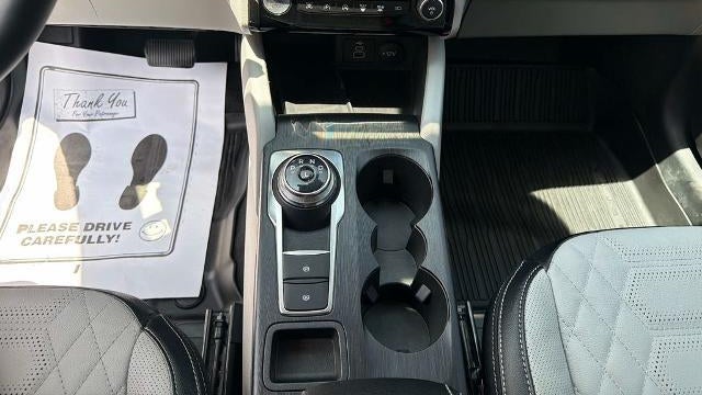 2024 Ford Escape Platinum