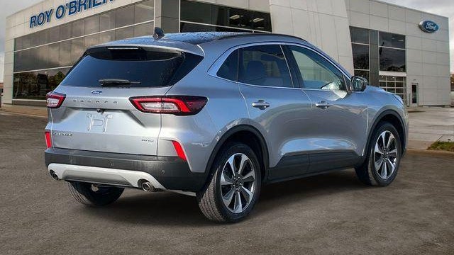 2024 Ford Escape Platinum