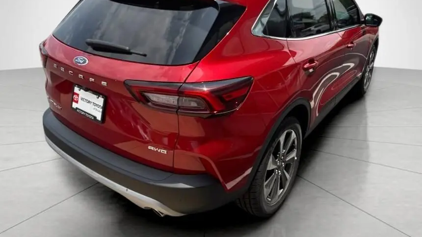 2024 Ford Escape Platinum