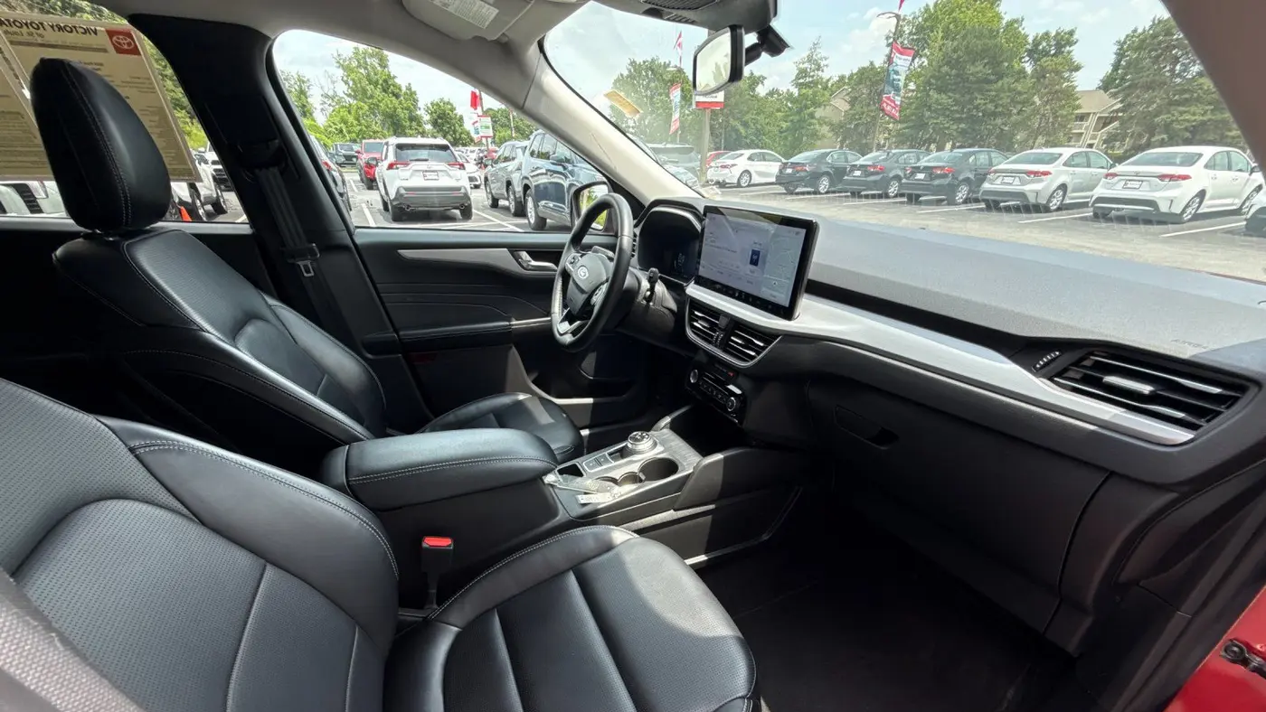 2024 Ford Escape Platinum