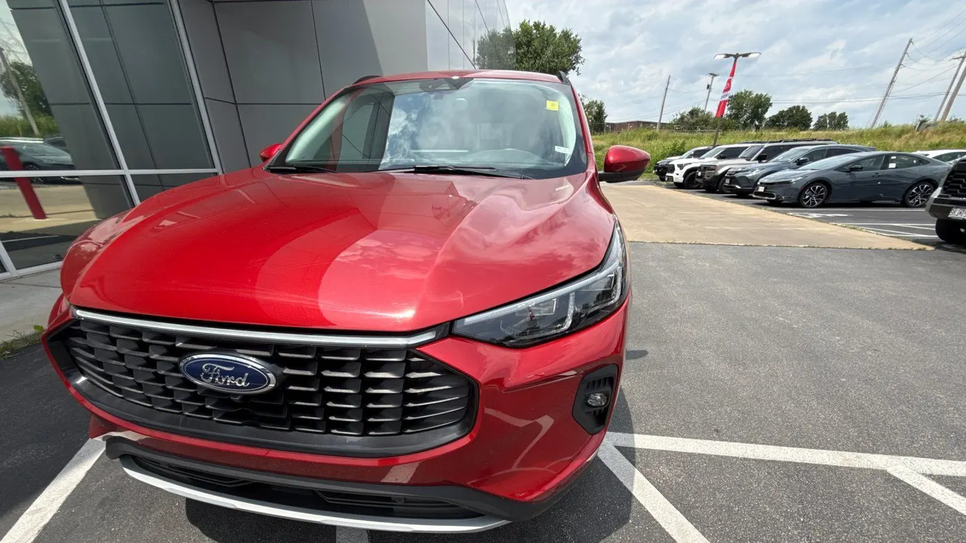 2024 Ford Escape Platinum