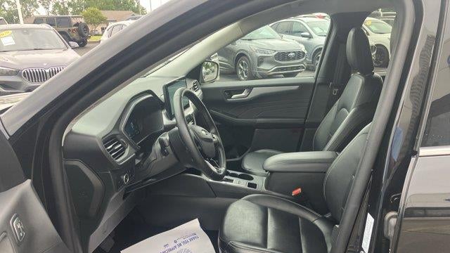 2025 Ford Escape Platinum