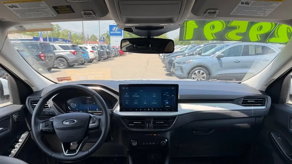2025 Ford Escape Platinum