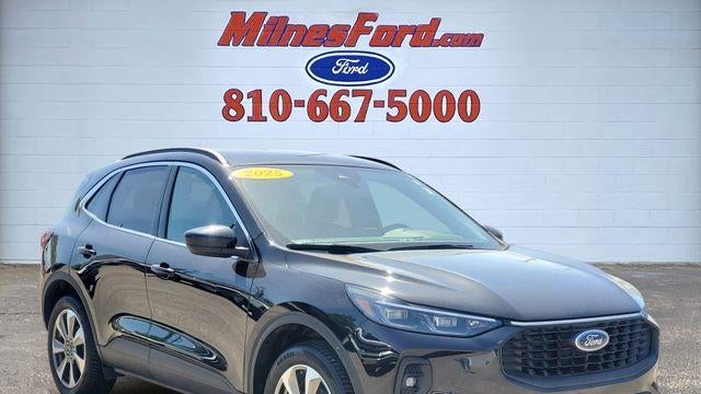 2025 Ford Escape Platinum