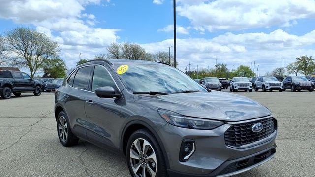 2023 Ford Escape Platinum