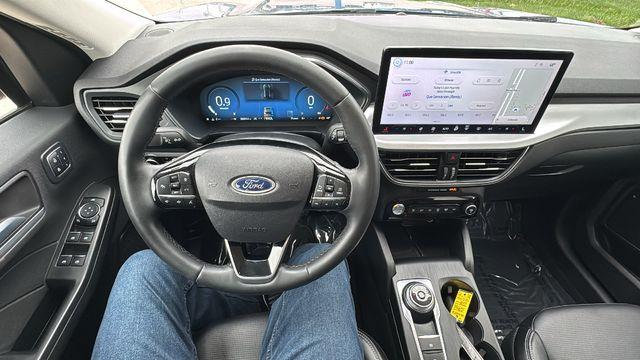 2023 Ford Escape Platinum
