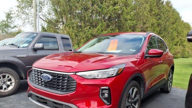 2023 Ford Escape Platinum