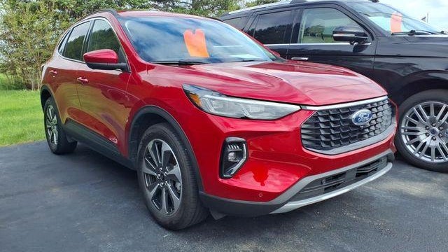 2023 Ford Escape Platinum
