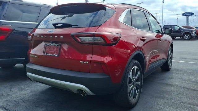2023 Ford Escape Platinum