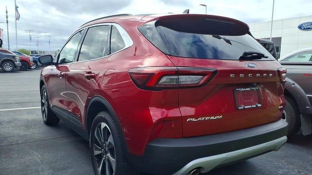 2023 Ford Escape Platinum