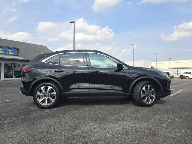 2025 Ford Escape - $26,944