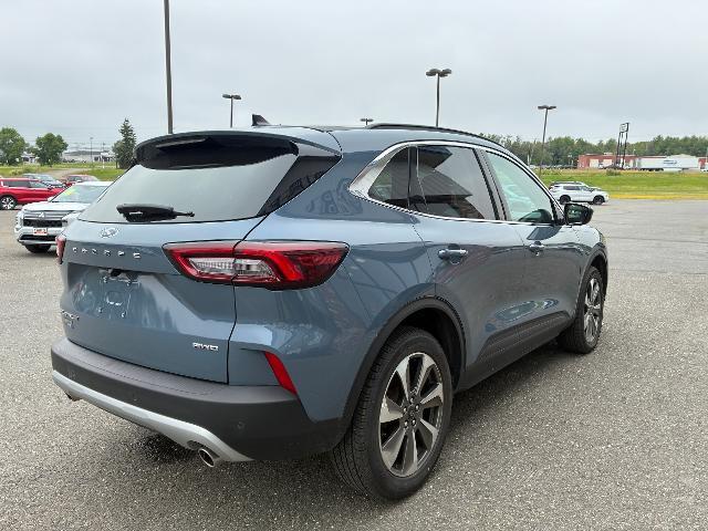 2025 Ford Escape - $29,995