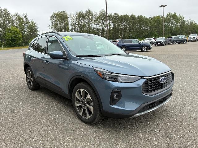 2025 Ford Escape - $29,995