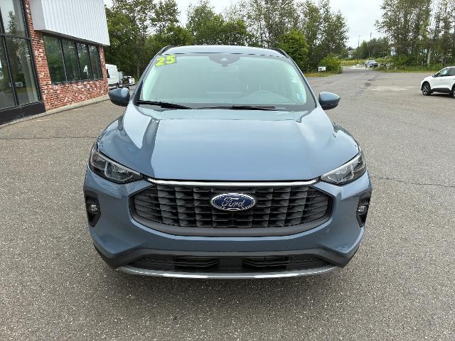 2025 Ford Escape - $29,995