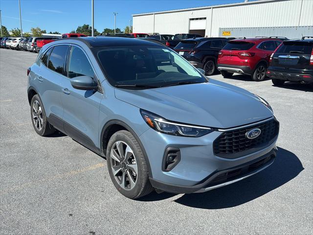 2025 Ford Escape - $26,999