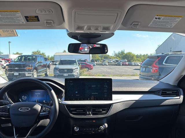 2025 Ford Escape - $26,999