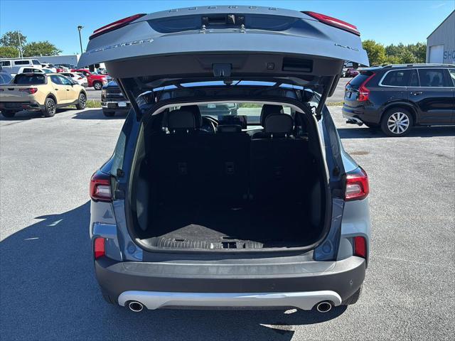 2025 Ford Escape - $26,999