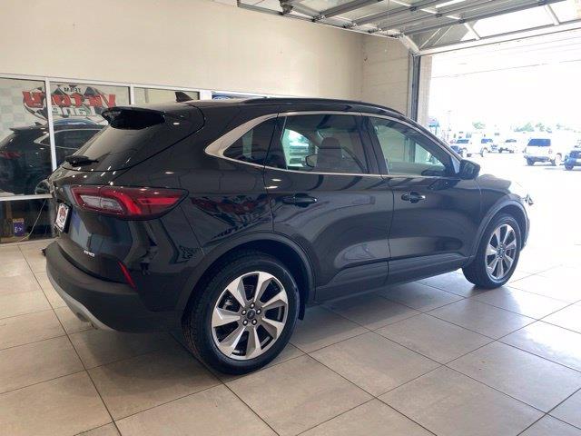 2025 Ford Escape - $28,723