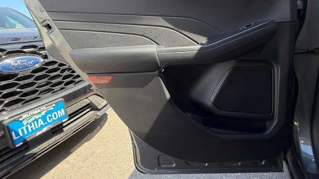 2025 Ford Escape Platinum