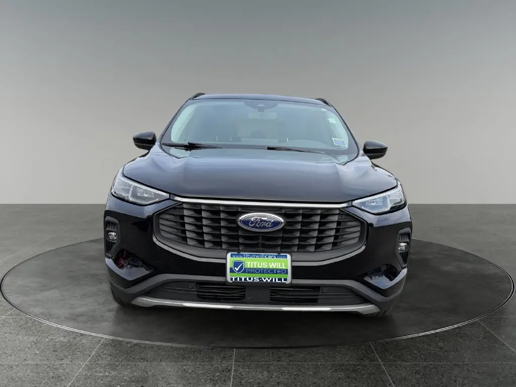2025 Ford Escape - $28,775